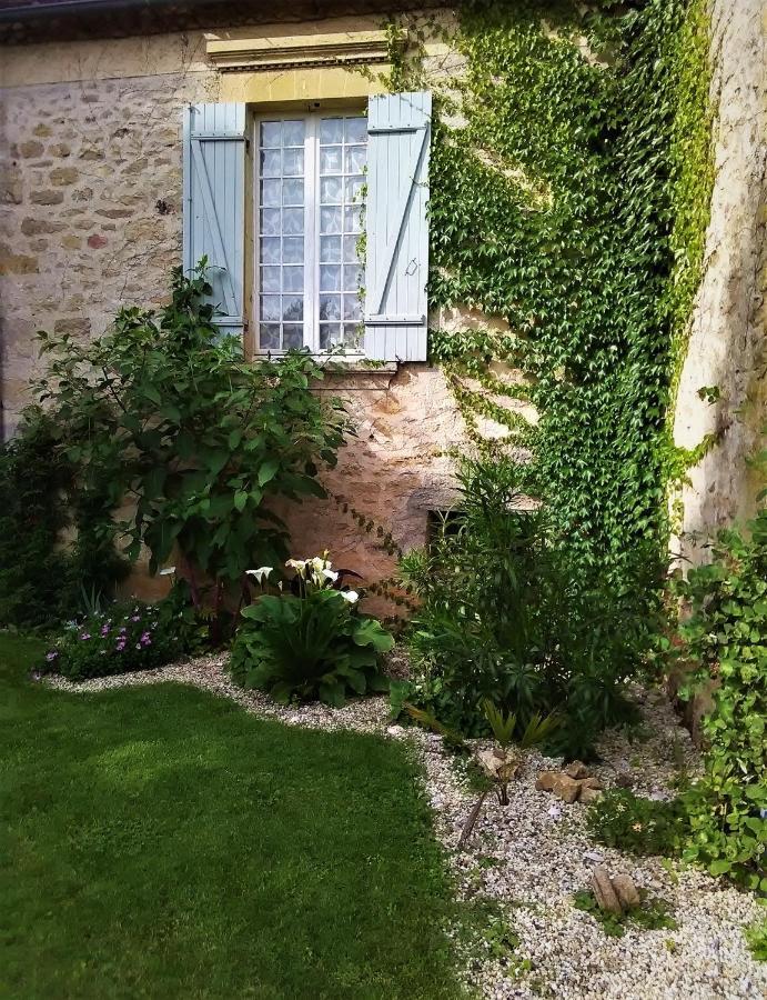 Rue du Château Lalinde Extérieur photo