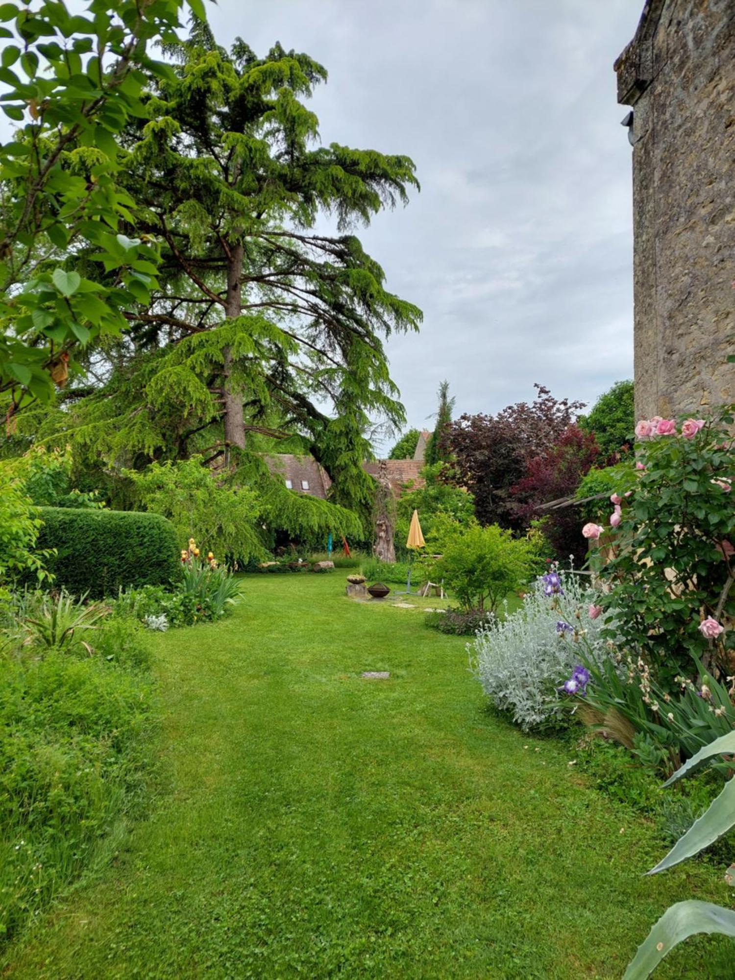 Rue du Château Lalinde Extérieur photo