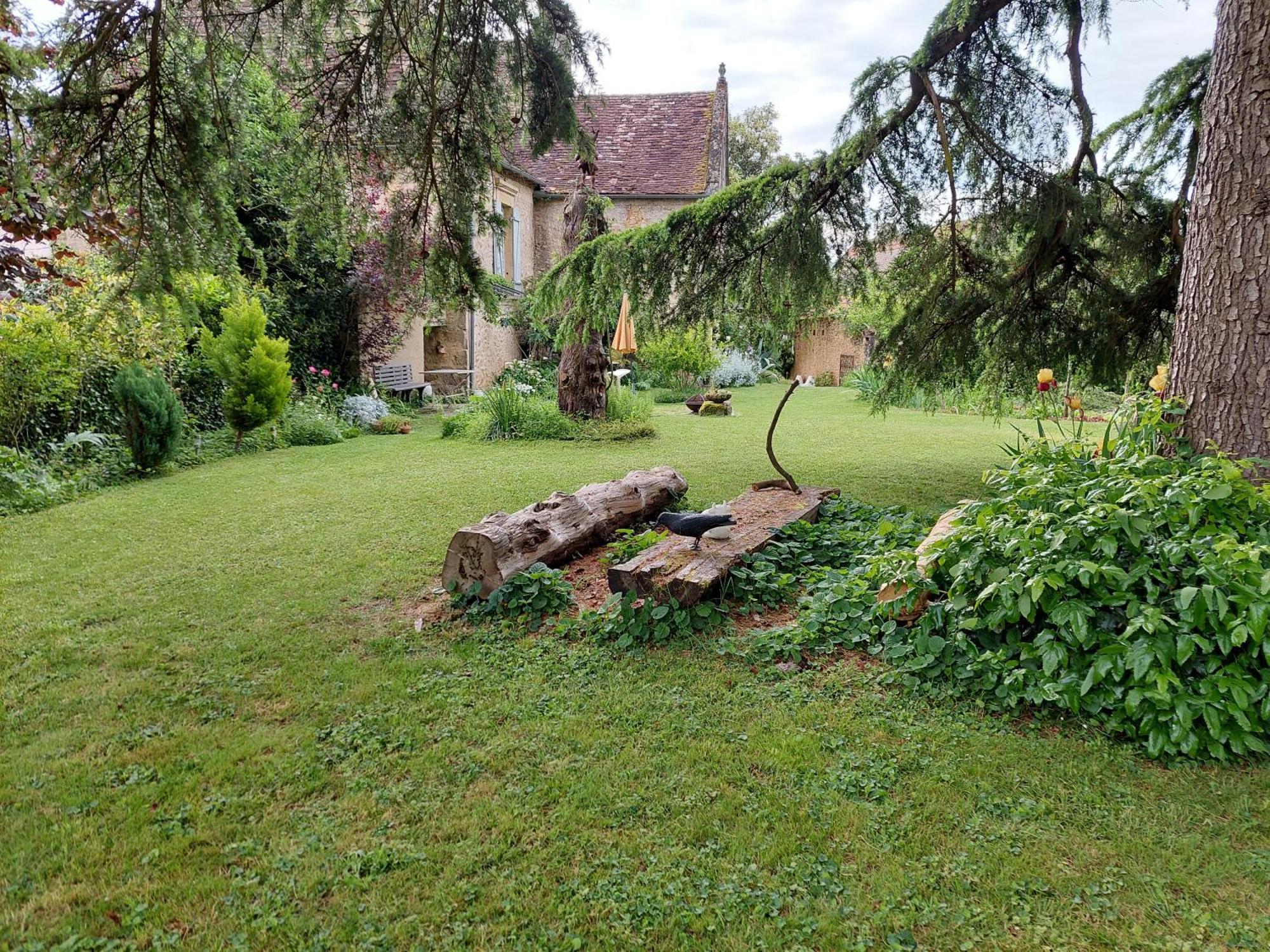 Rue du Château Lalinde Extérieur photo